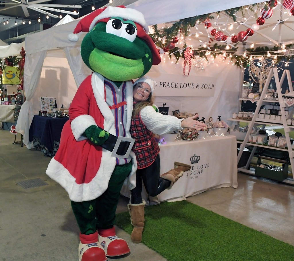 KRINGLE HOLIDAY VILLAGE AT FLUOR FIELD Greenville360