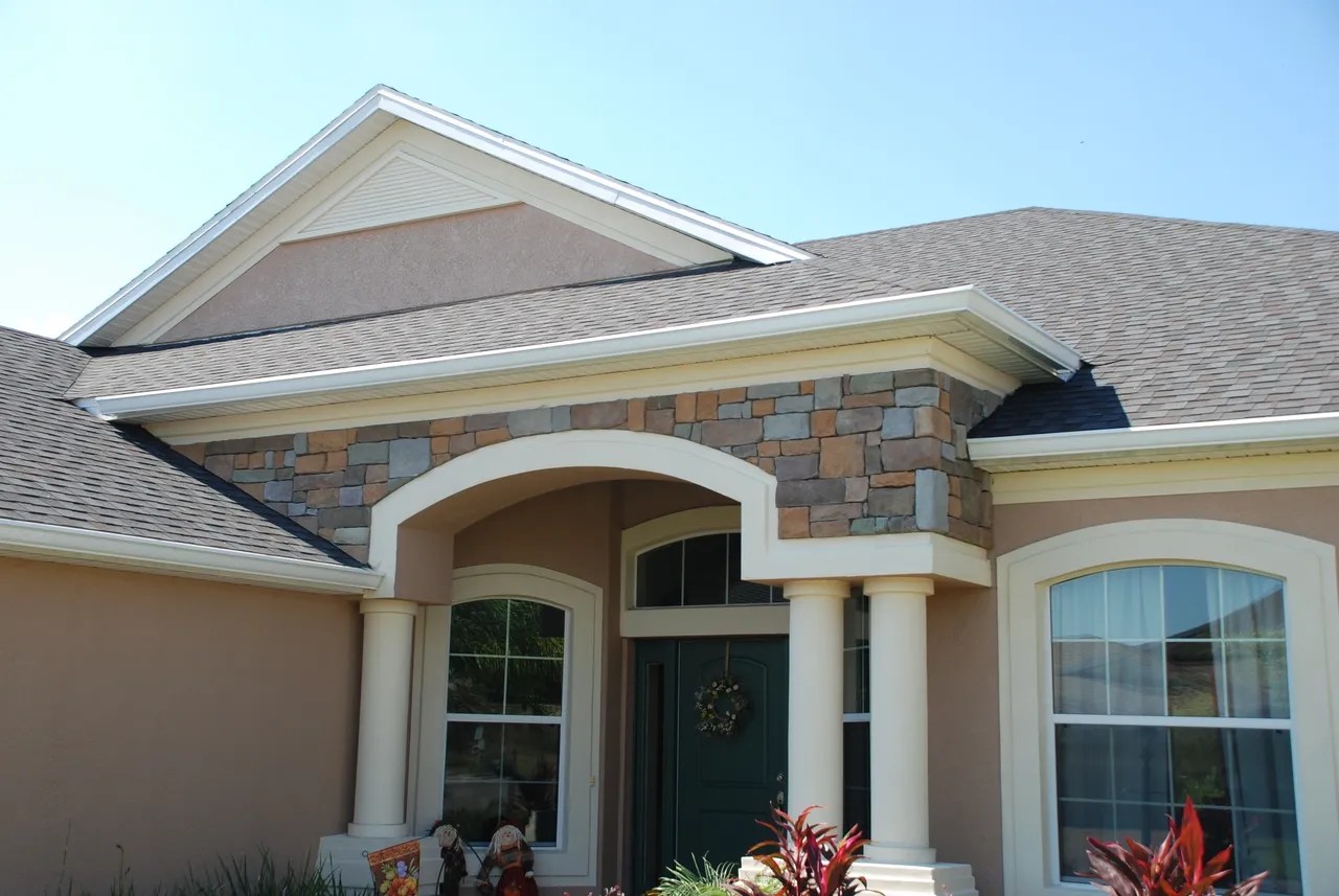 New Seamless Gutter in Greenville SC Call 8648003104