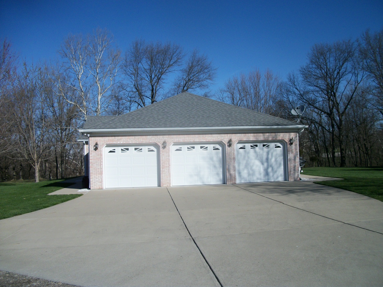 1005 Peach Lane, Covington, In Greg Clingan Auctions