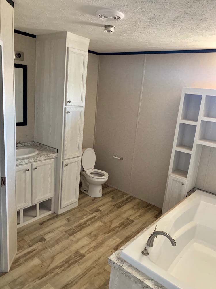 2018 Clayton Greg Tilley's Repos New Homes