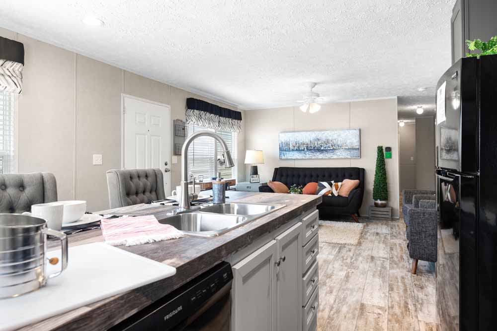 Model 2 Greg Tilley's Repos New Homes