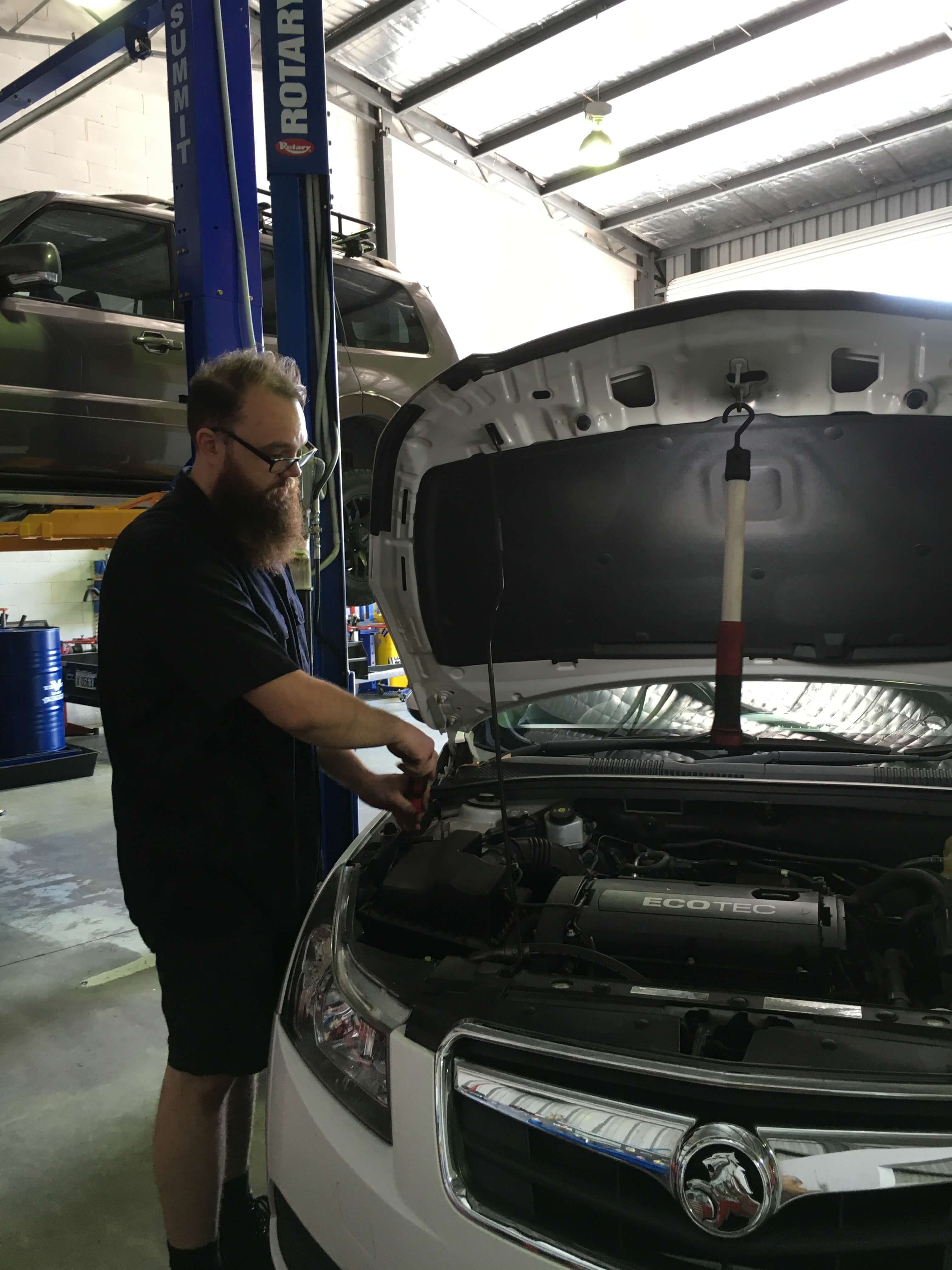Automotive Works Cardiff Mechanics Gresham Mechanical