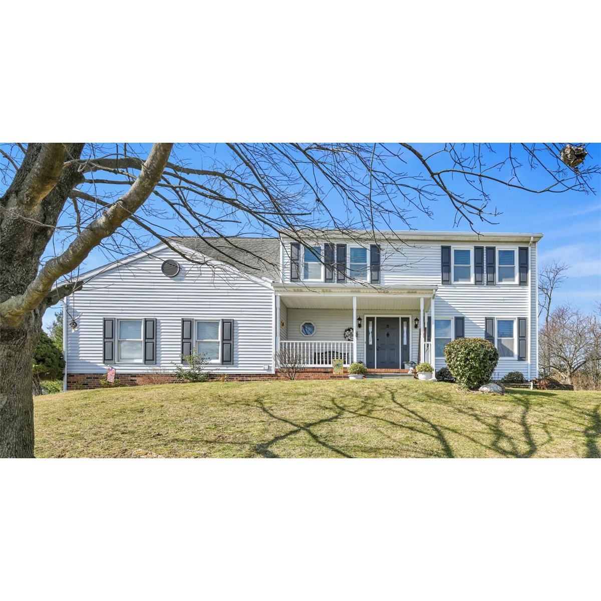 5 Abbey Rd, New Freedom, PA 17349
