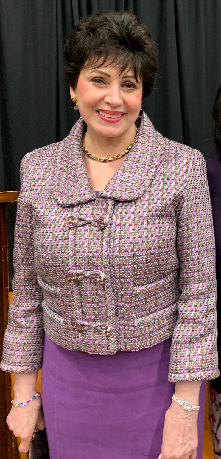 Gayle Benson in Gretna! The Gretna Glance