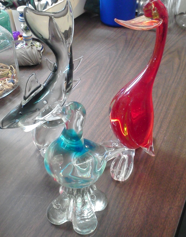 Art & glass sale this Sat, Sept 7 Grey Bears