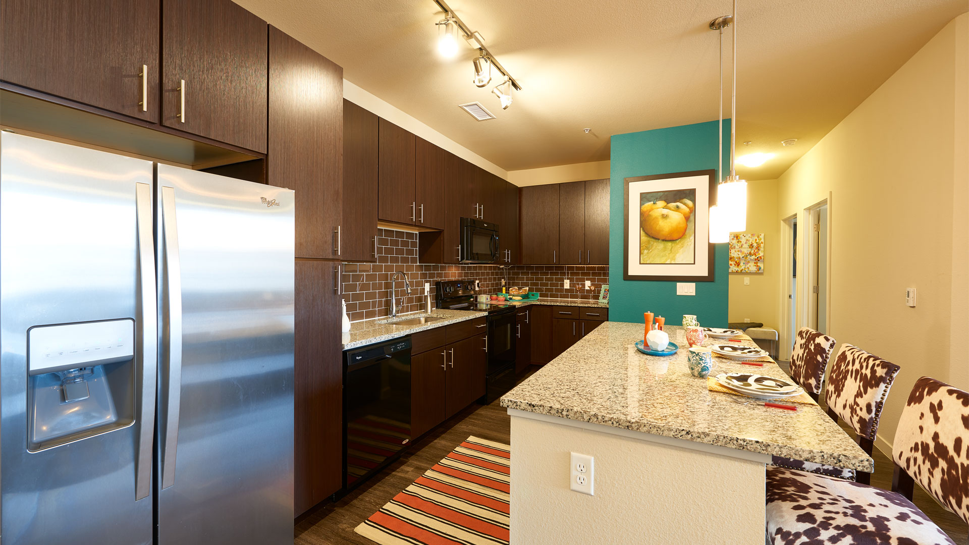 Hiline At Littleton CommonsOne, Two & Three Bedroom Apartments