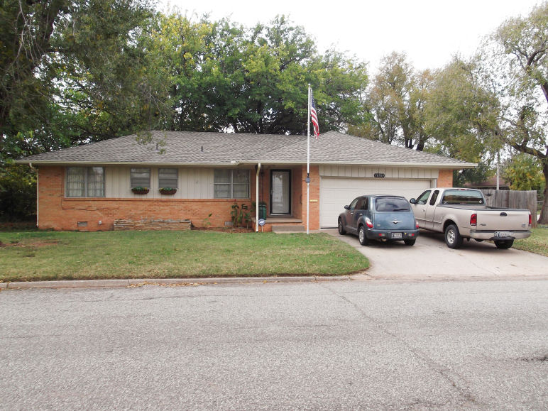 Yard Photos Greystone House for Sale