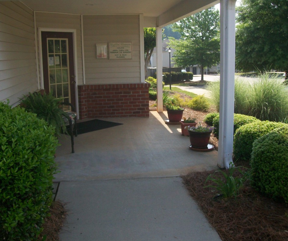 Gallery Griffith Commons Apartments