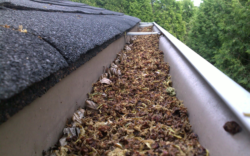 Richmond Hill Eavestrough & Gutter Cleaning