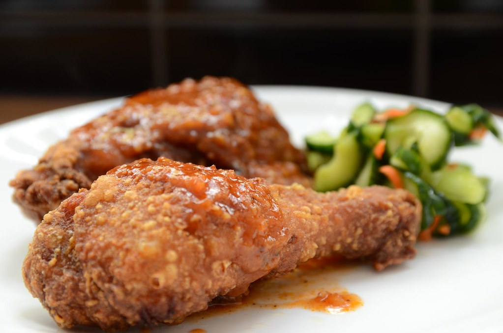 What is Broasted chicken vs Fried? (NUTRITION, CALORIES) Grill Cuisines