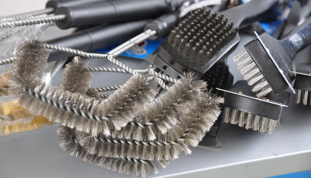 Top 10 Best Grill Cleaning Brushes Grilling Explained