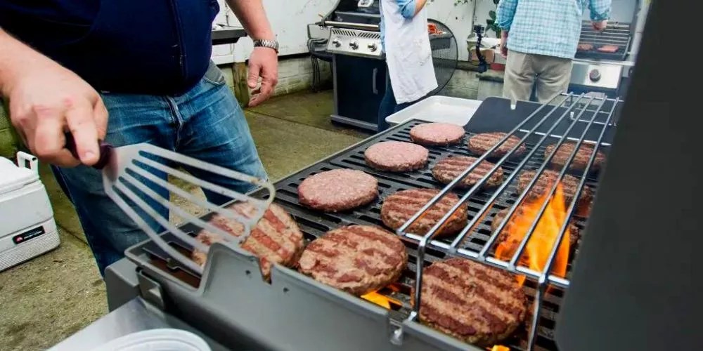 Why Is The Gas Grill Not Getting Hot? Simple Explanation