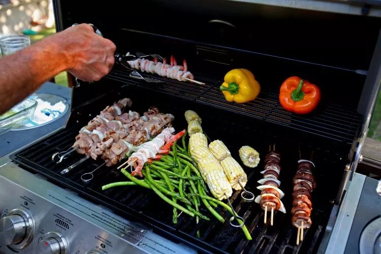 Why Is The Gas Grill Not Getting Hot? Simple Explanation
