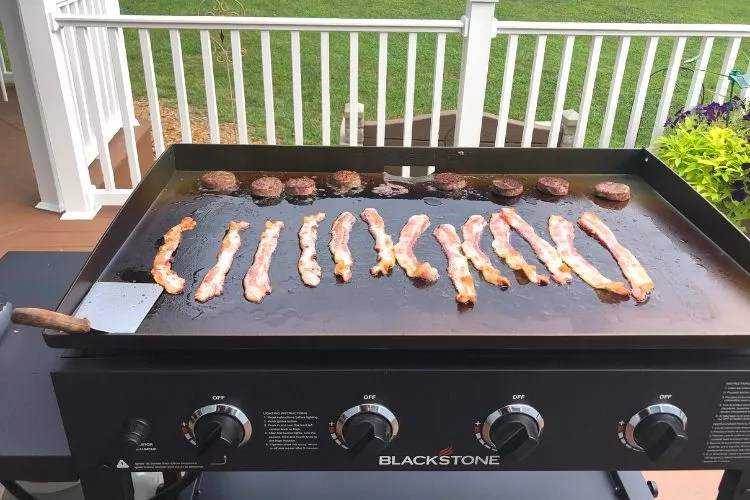 What Temperature To Cook Bacon On A Griddle?