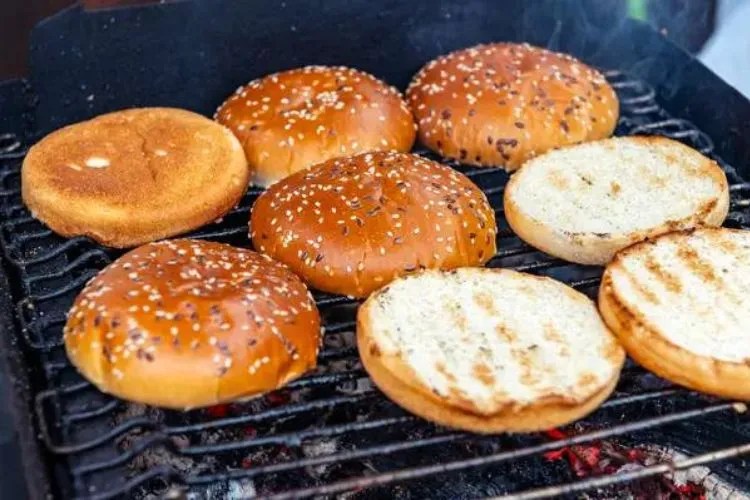 Can You Grill On The Beach? (Guide To Grilling On The Beach)