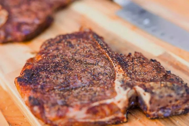 How Long To Grill Thin Steaks? Grill Like A Pro!