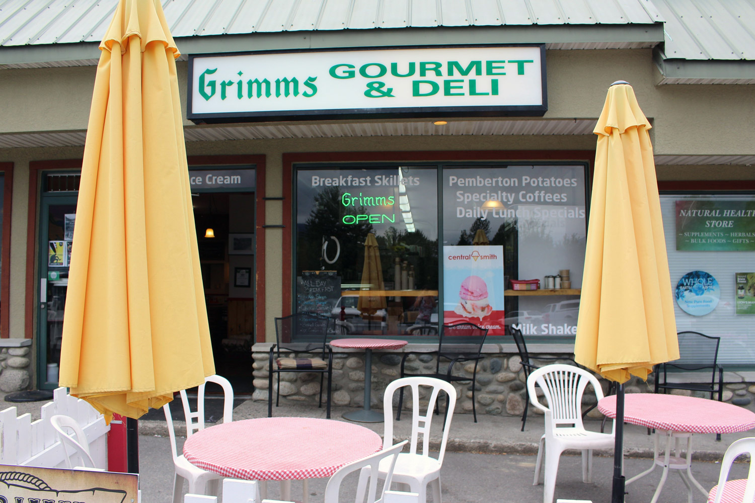 Wonderful Blends Of Canterbury Coffee Grimm’s Deli Pemberton BC Canada