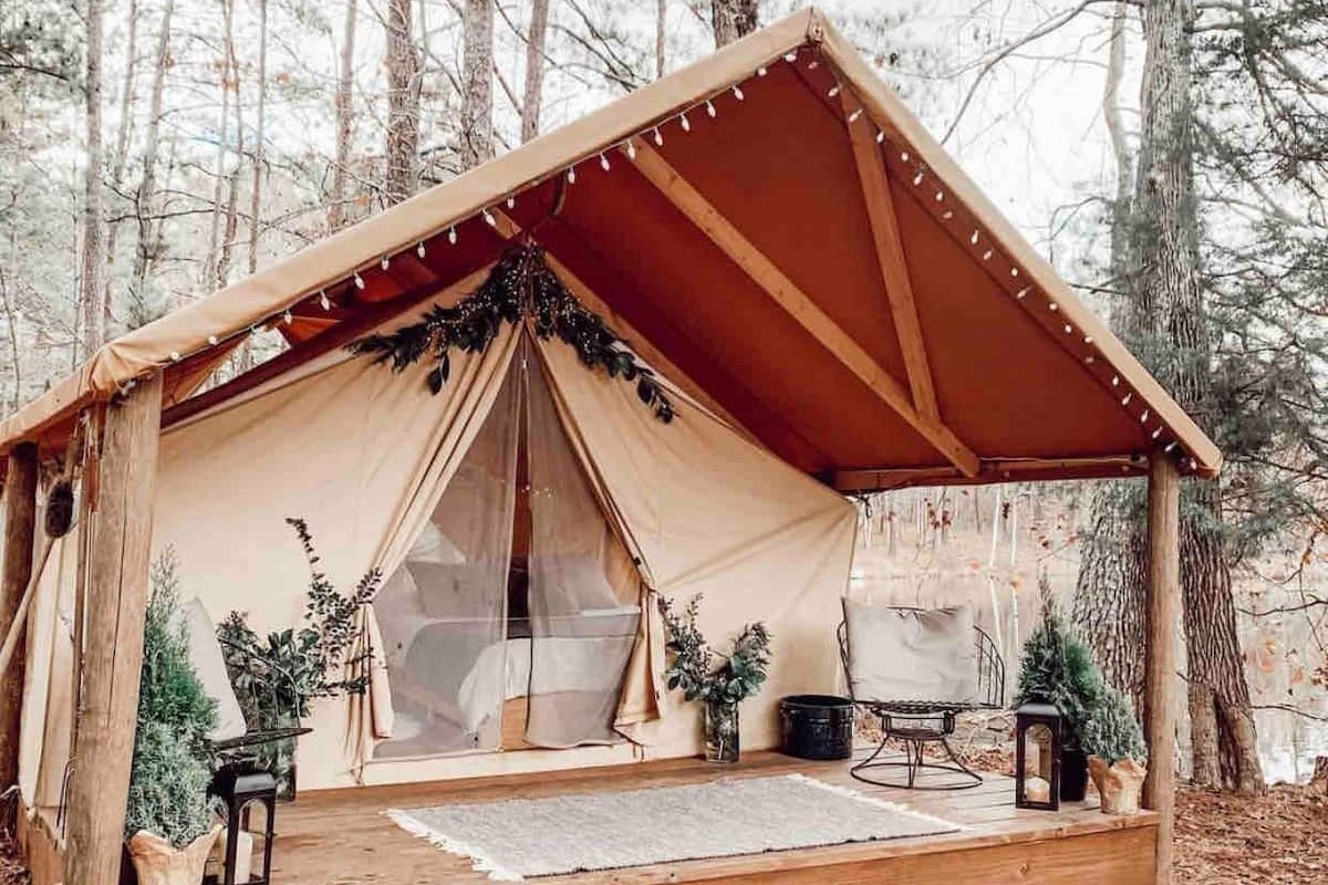 Glamping in Yurts, Campers, Treehouses, Bell Tents, and More!