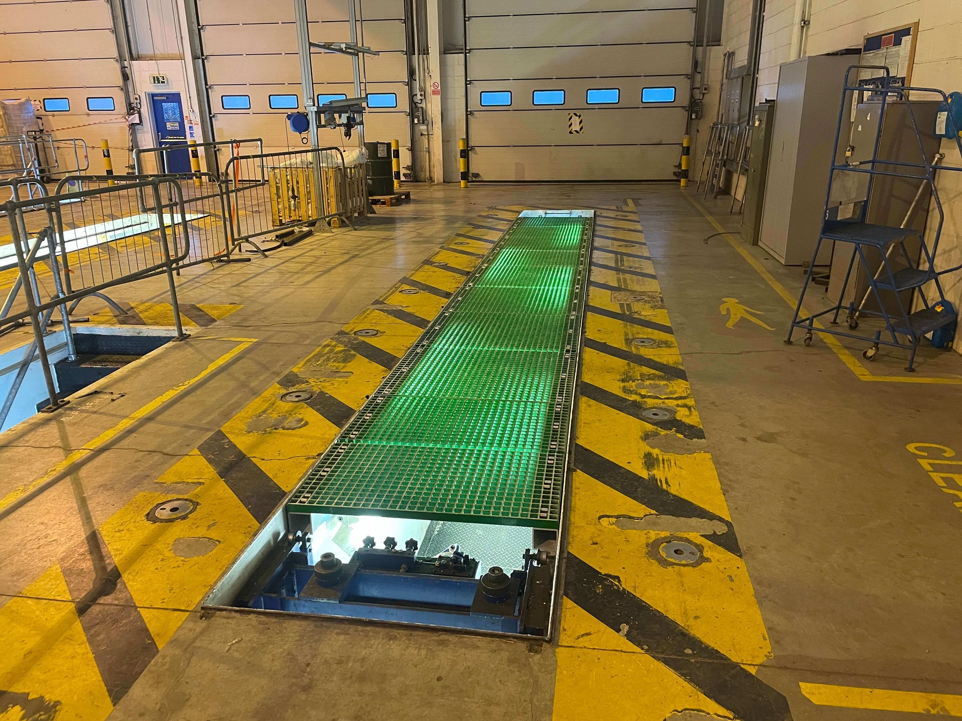 GRP Grating for Garage Inspection Pit Covers GripClad