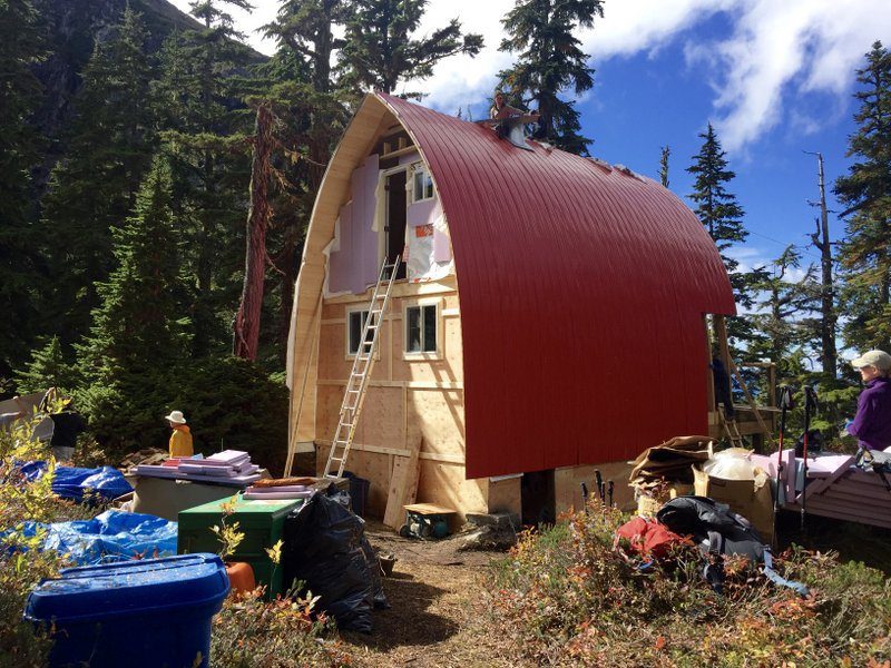 New Watersprite Lake Cabin Near Squamish by BCMC Gripped Magazine