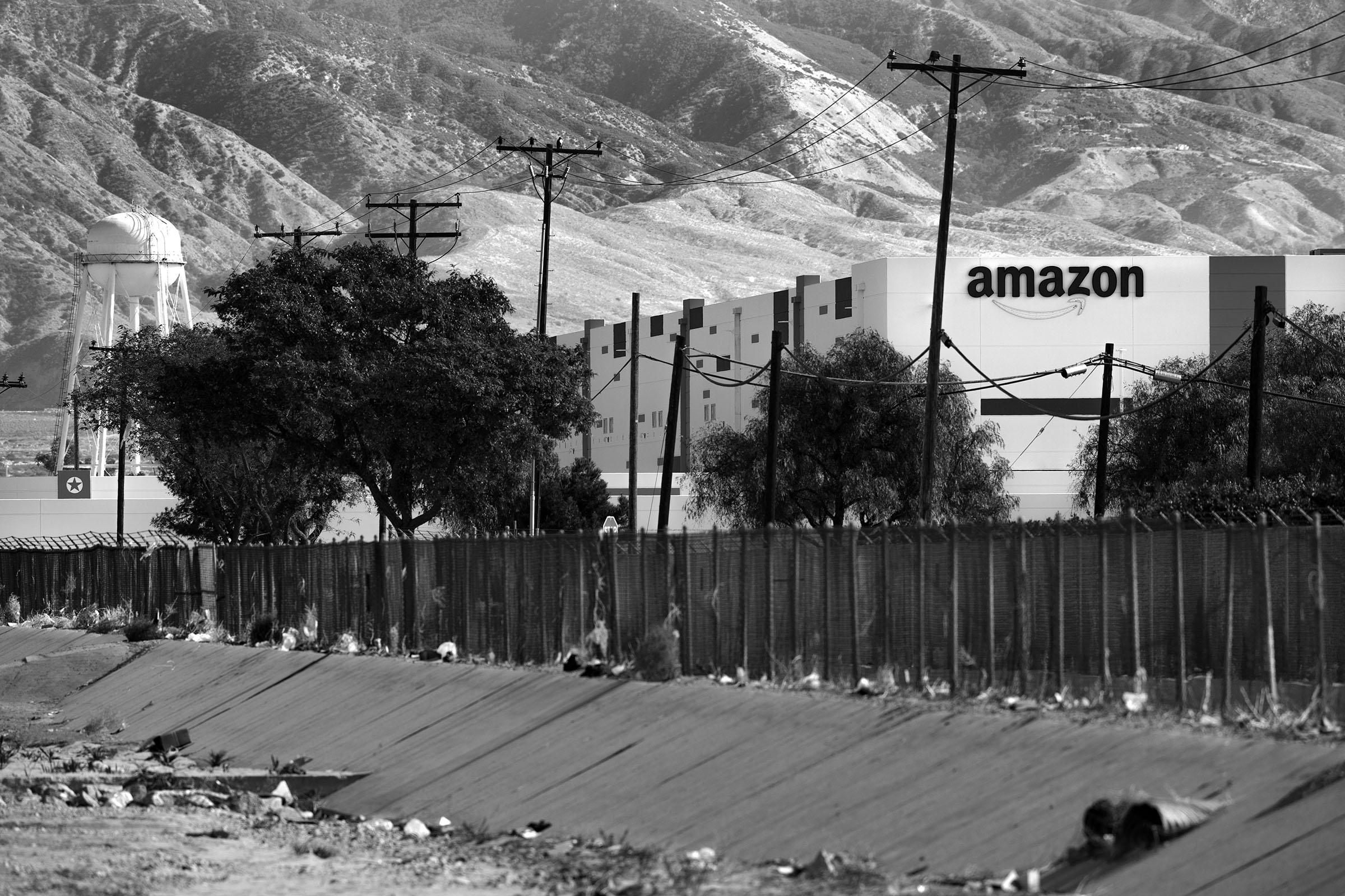 In the shadow of Amazon, resistance takes root in San Bernardino Grist