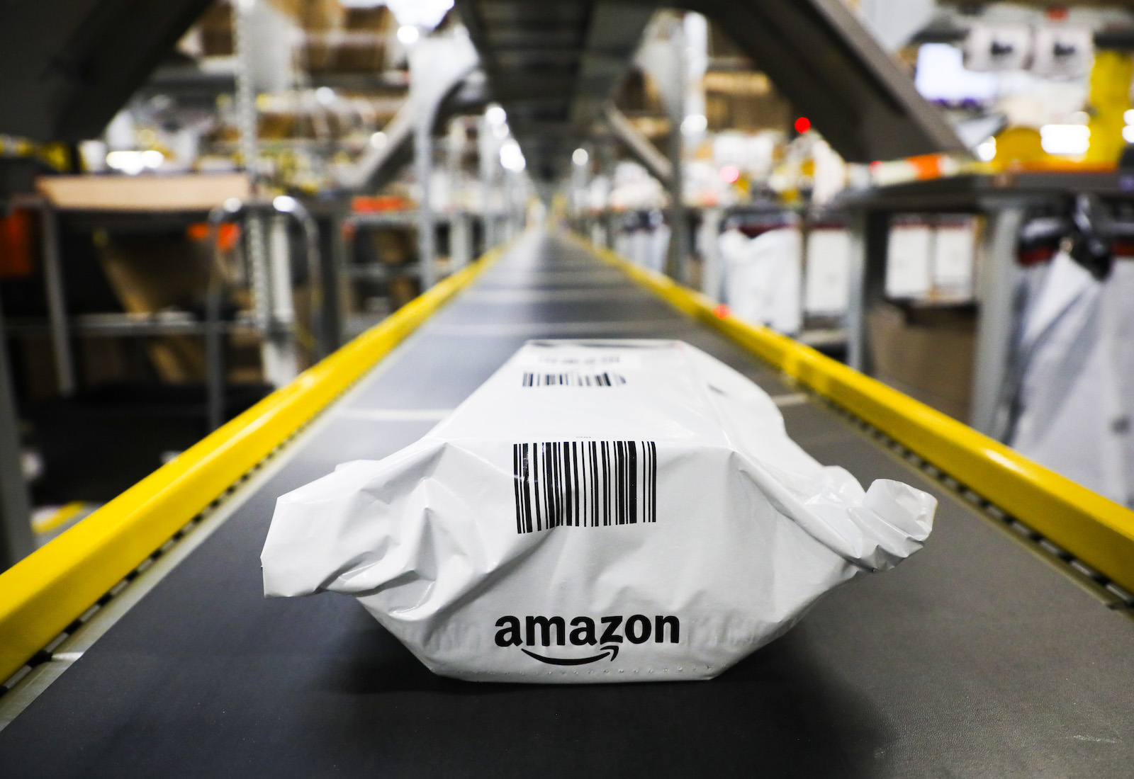 Nearly half of Amazon shareholders agree Time to cut back on plastic