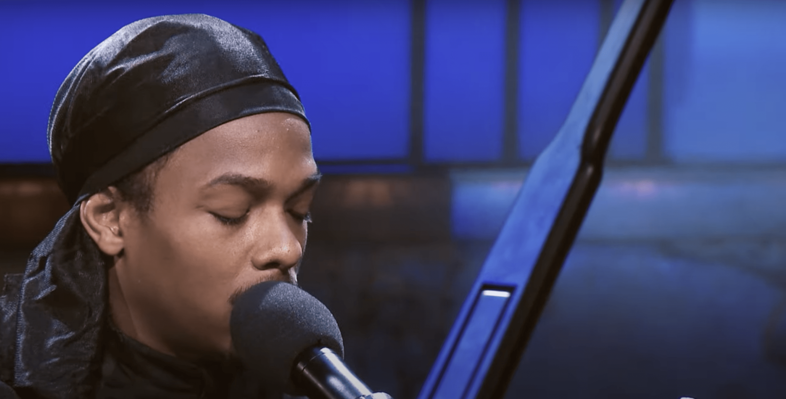 Berwyn Delivers A Stunning 'Piano Session' For Radio 1 GRM Daily