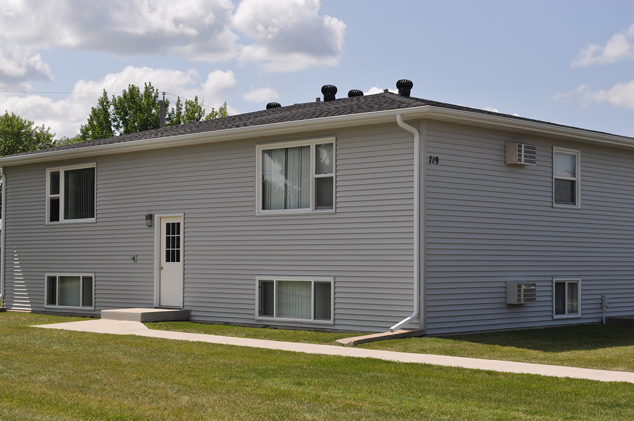 Green Management LLC rentals and property management single family