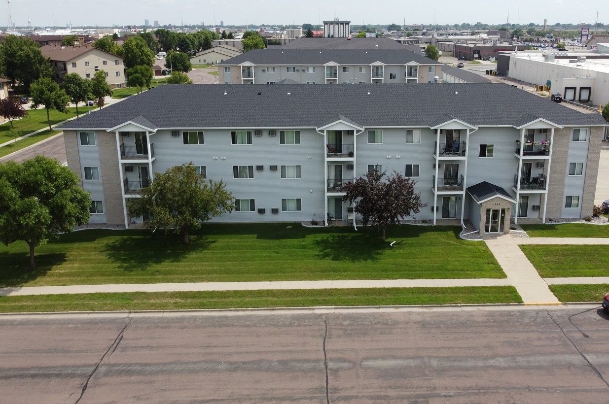 Green Management LLC rentals and property management single family