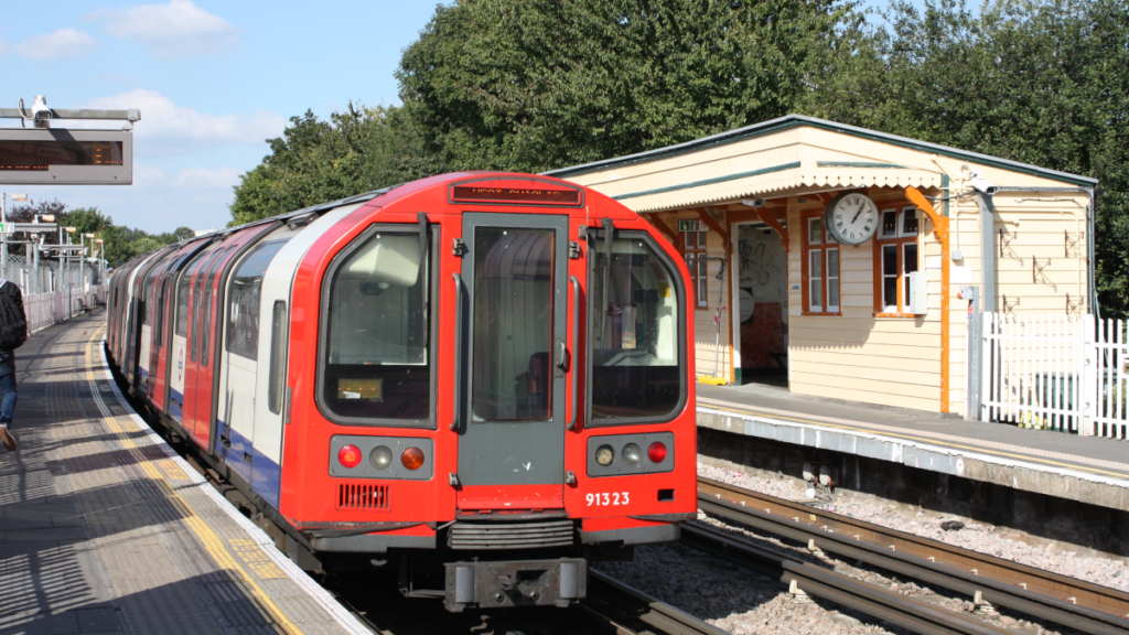 Upgrading London Underground’s Central line tube stock Rail Engineer