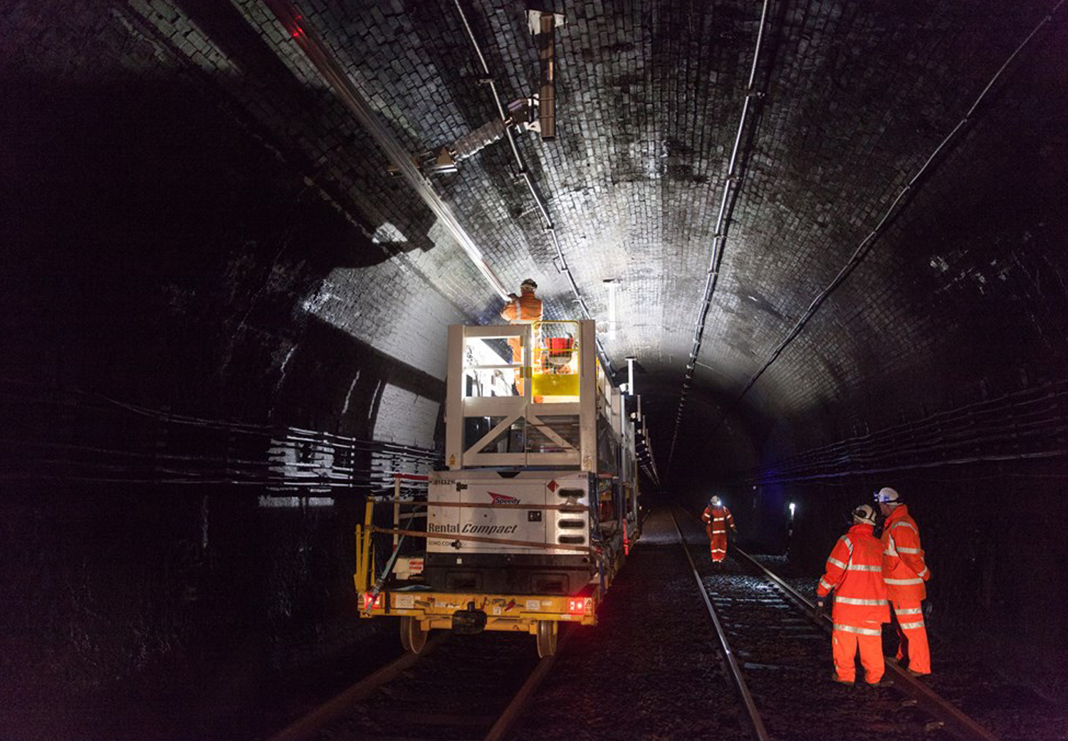Electric services from London reach Cardiff as Severn tunnel electrification is completed Rail