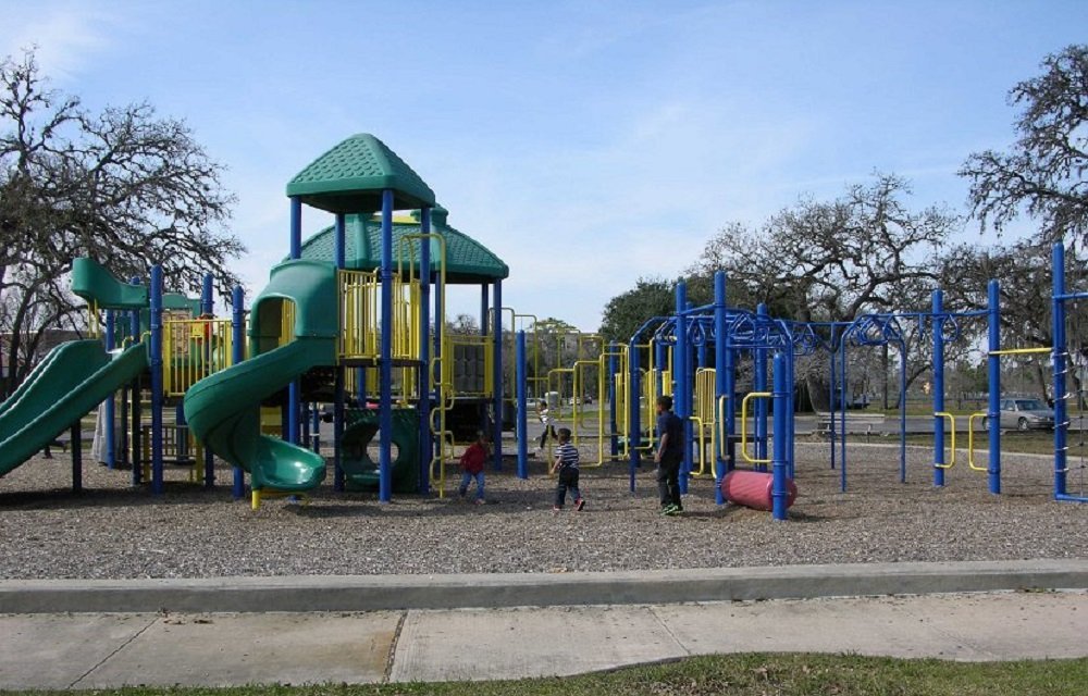 Macgregor park playground Grocapitus