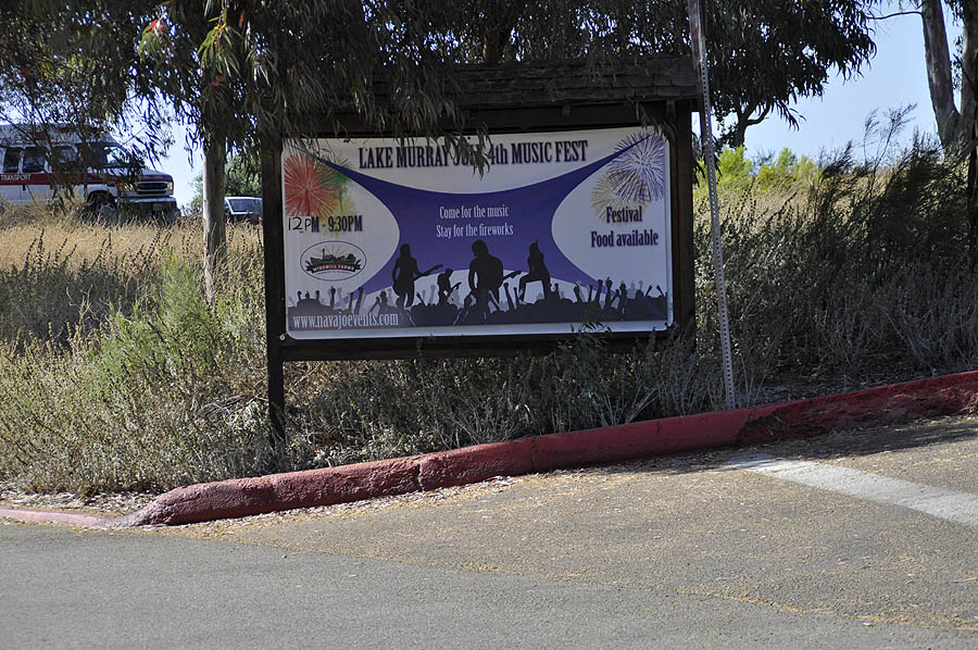 Scenes from the Lake Murray July 4 Music Fest « GrokSurf's San Diego