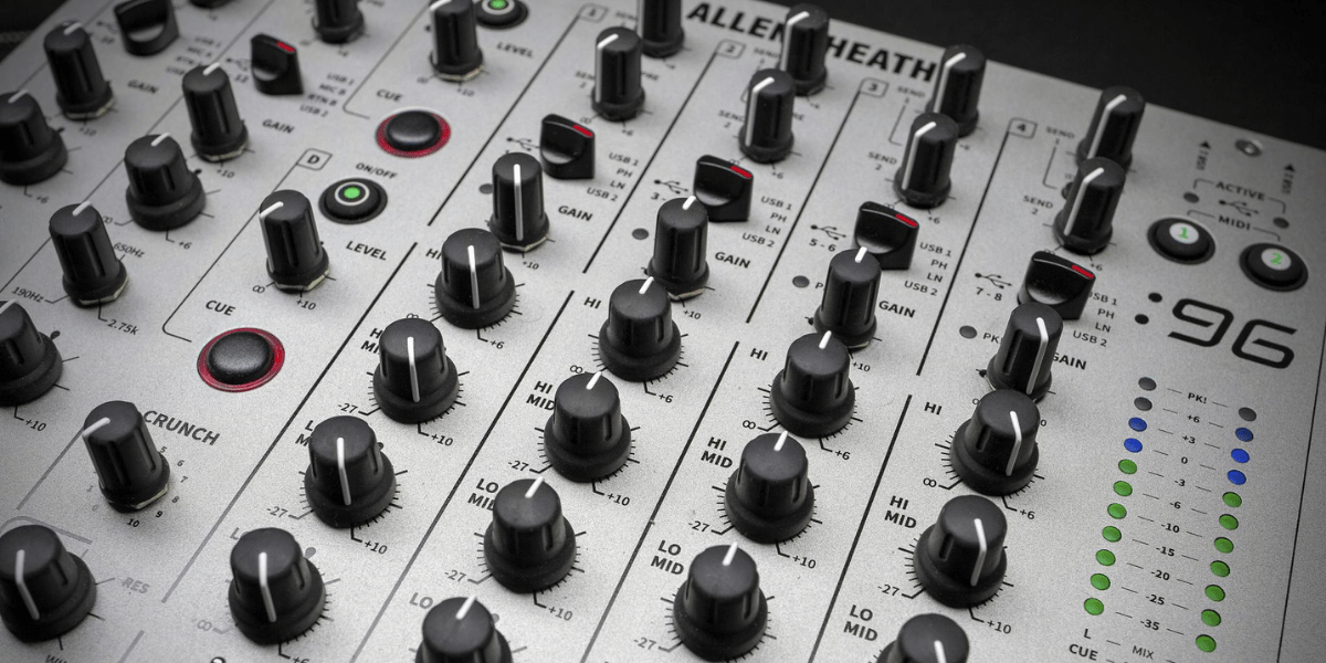 Allen & Heath XONE:96 Review: the best guide before buying!