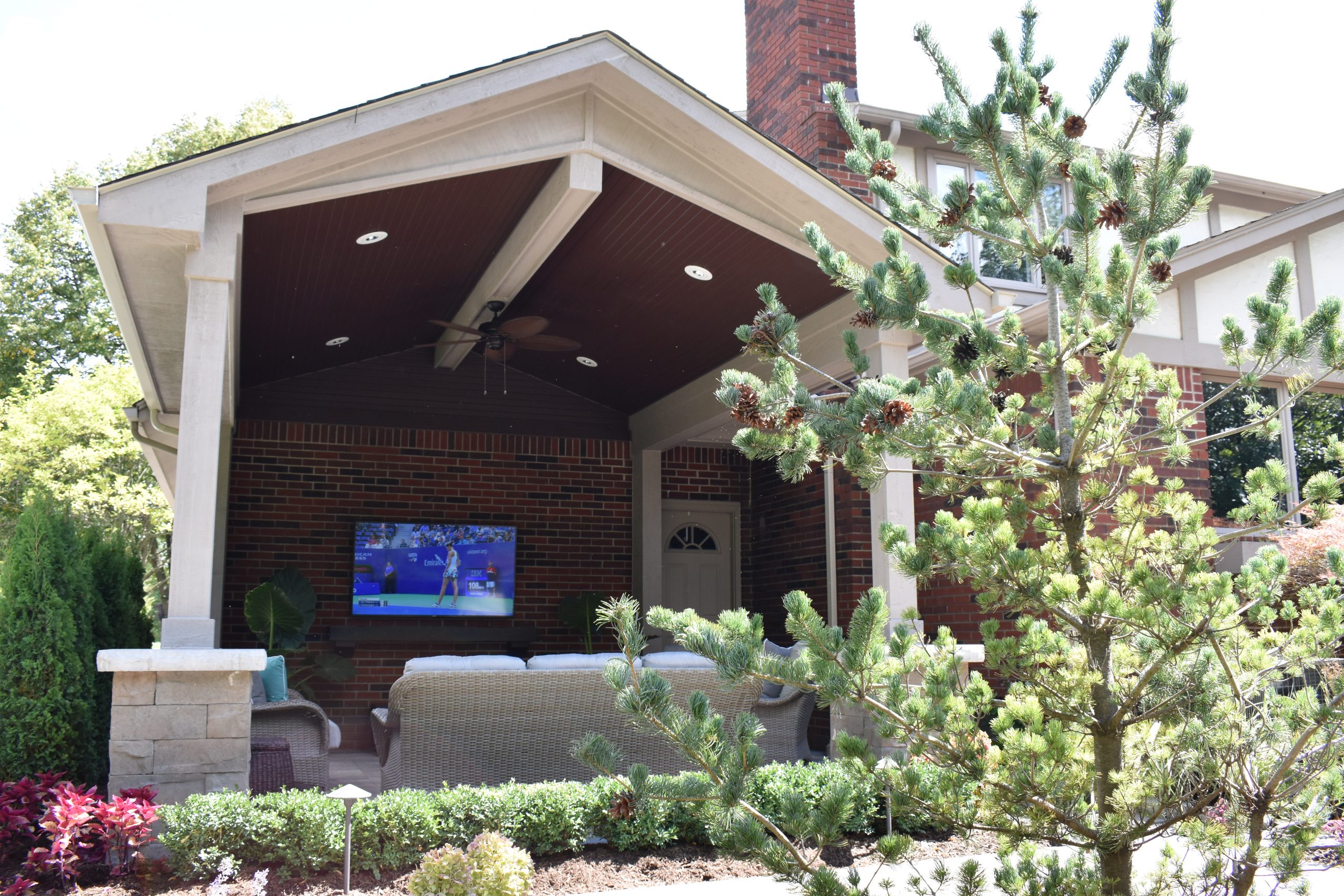 Grosse Pointe Landscape Group The most beautiful landscaping services