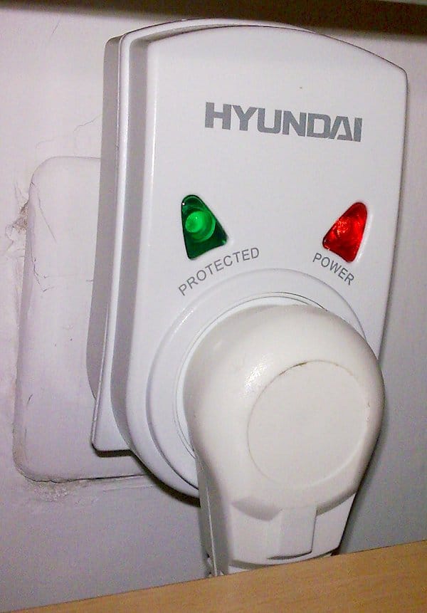 Surge Protectors Protect Electronics from Voltage Spikes Grounded Solutions