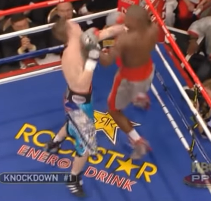 What Is a Check Hook in Boxing/MMA? (How To Check Hook)