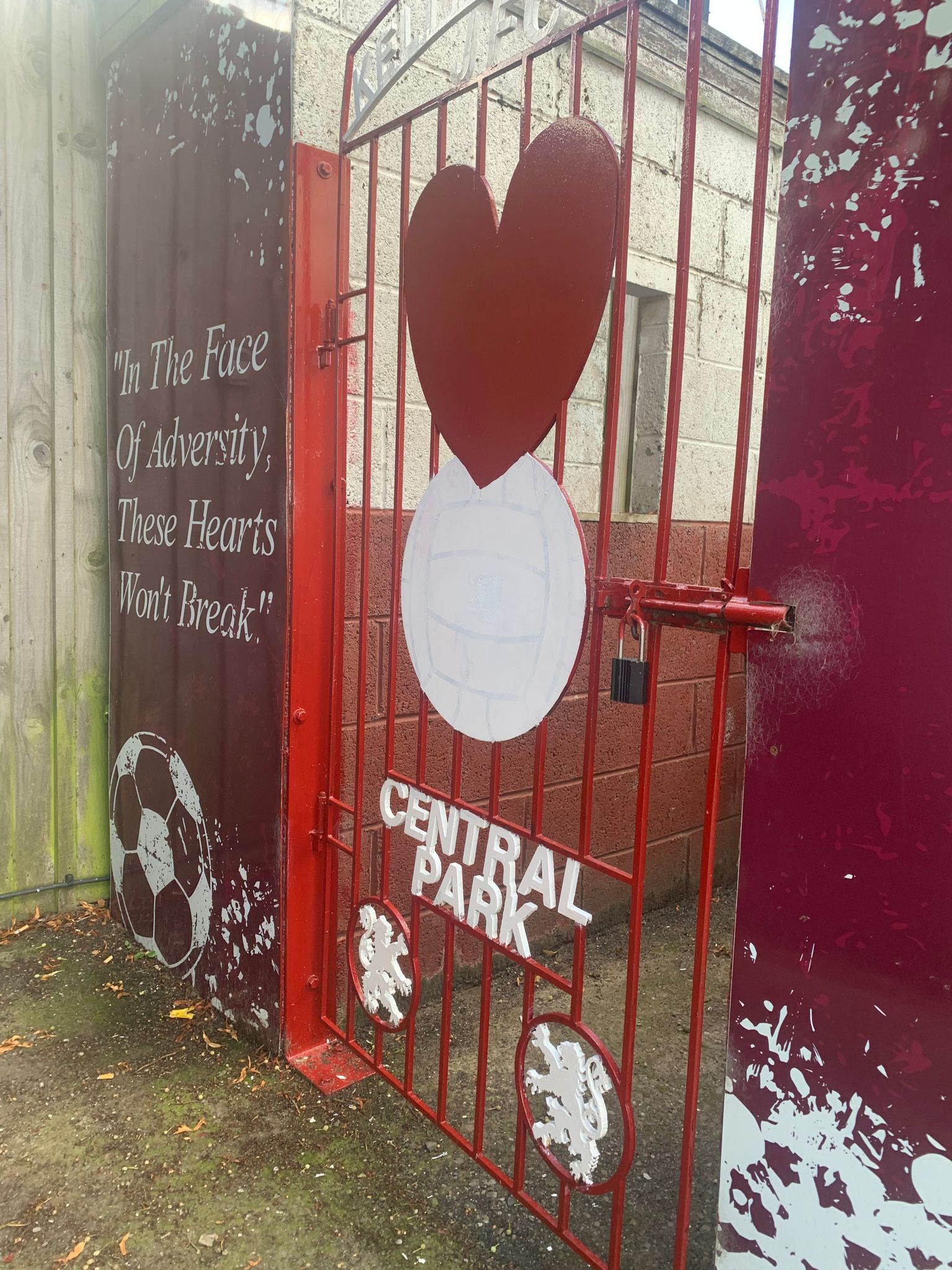 Club 60/283 Kelty Hearts GroundhopScot