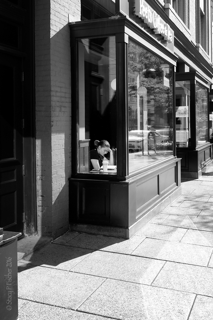 Peet’s Coffee & Tea Monochromia