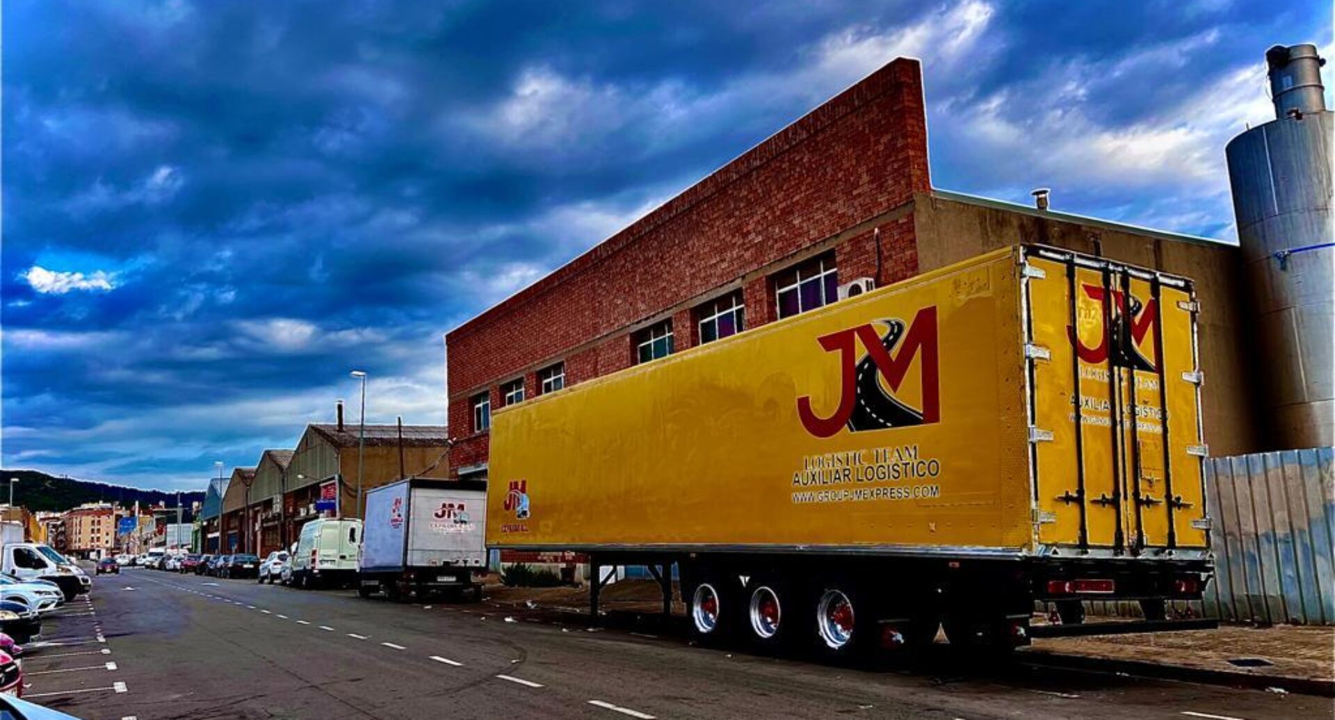 Bienvenidos Transportes Group JM Express