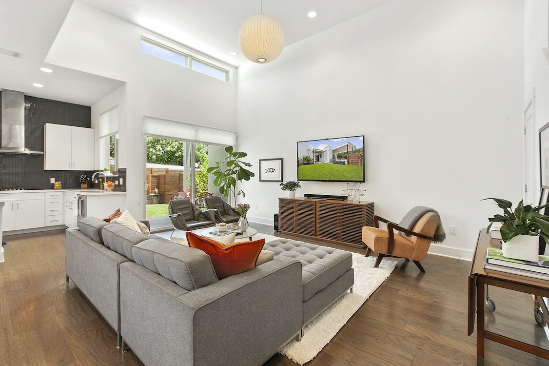 01_2117annarboraustin Group MB Real Estate