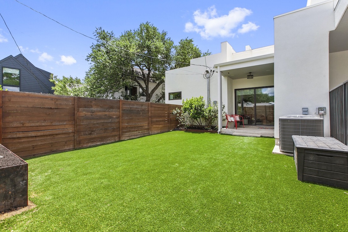 47_2117annarboraustin Group MB Real Estate