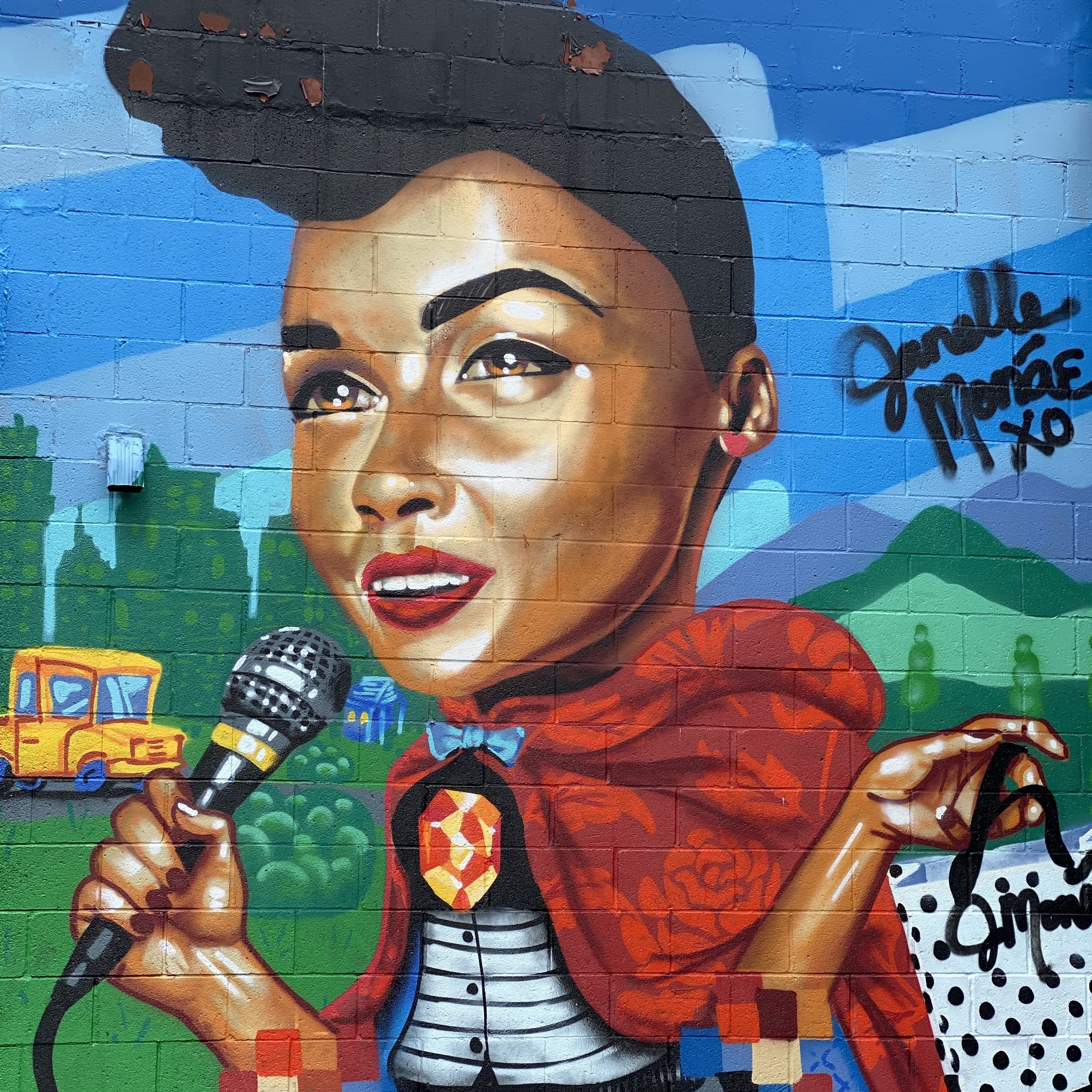 Take a Tour of Kansas City Street Art & Murals Group O'Dell