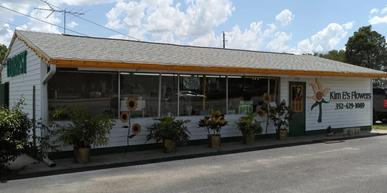 Kim E's Flowers The City of Groveland Business Directory