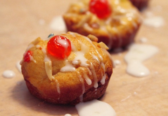 Easy Rosca de Reyes bollos