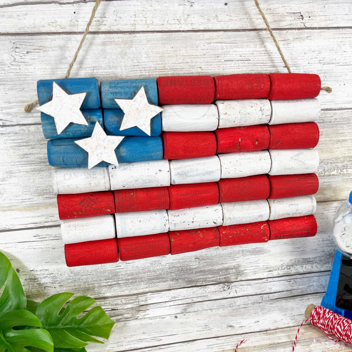 How to Make Adorable Wine Cork Reindeer