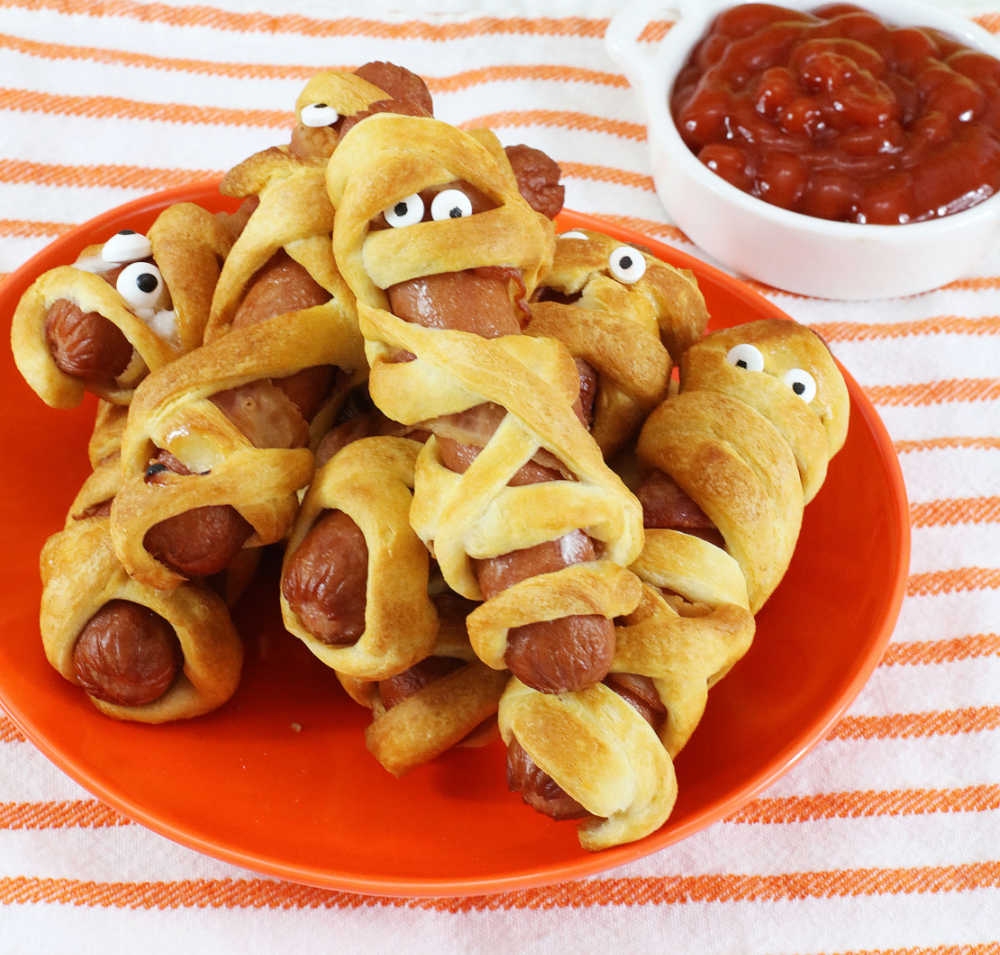 Air Fryer Mummy Dogs with Bacon Recipe