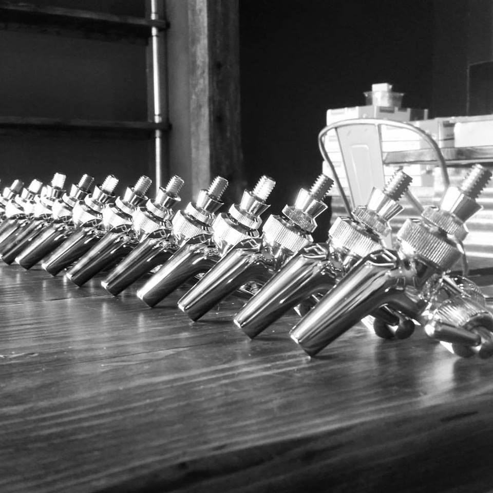 Medford Beer Growler Fills Hwy 99 Market The Growler King Beer