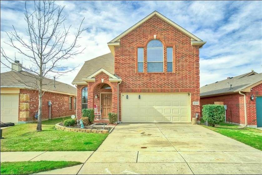 アメリカ プール付き 家 値段