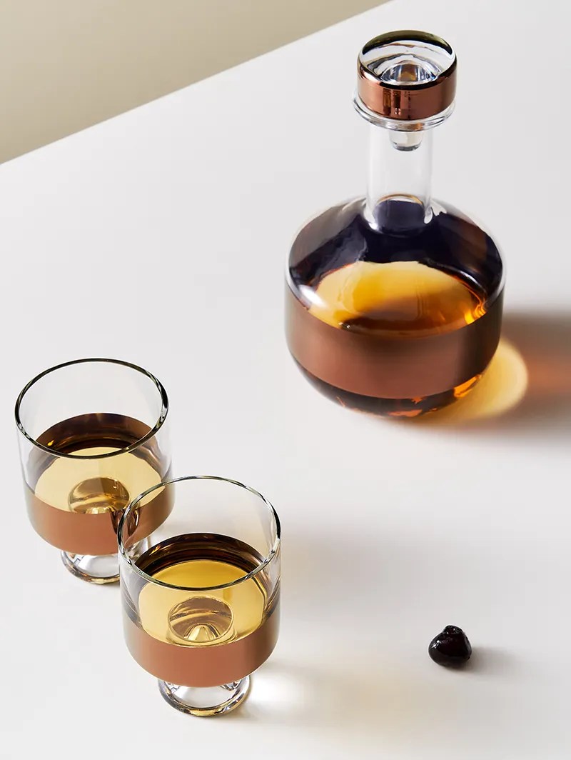 Bar and Wine Shop by Space